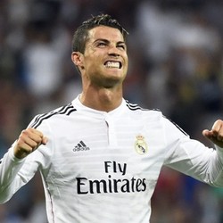 UEFA Anugerahi Ronaldo Gelar Pemain Terbaik Eropa