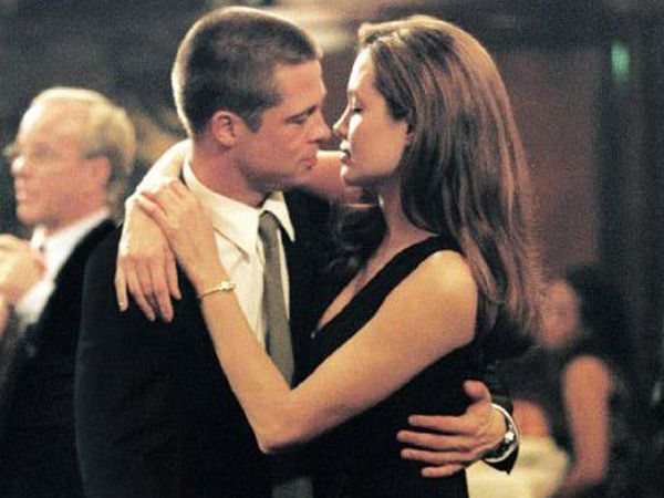 Momen-momen Indah Brad Pitt dan Angelina Jolie