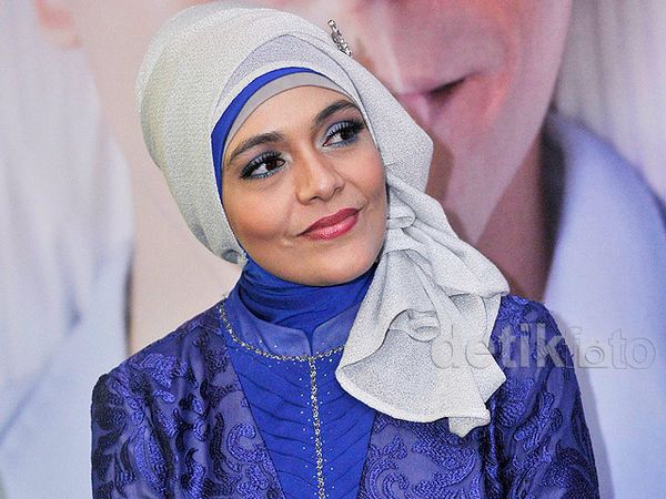 Dokter Cantik Lula Kamal