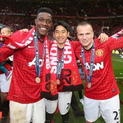 Kagawa, Cleverley, dan Welbeck Menuju Pintu Keluar MU