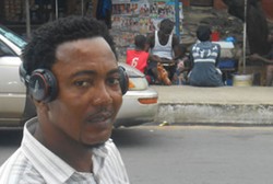 Kesadaran Ebola Rendah, Penyanyi Rap Liberia Sebarkan Pesan Lewat Musik