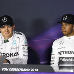 Masih Akan Pasang Rosberg dan Hamilton Musim Depan, Mercedes?