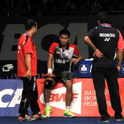 Pulih, Tontowi Lahap Latihan Bak Orang Kelaparan