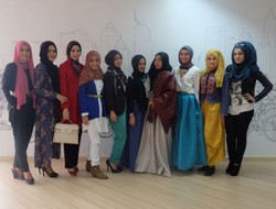 Gaya Stylish 10 Finalis Wolipop Goes To New York Bersama Dian Pelangi