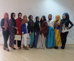 Serunya Penjurian 10 Finalis Dian Pelangi Goes to New York