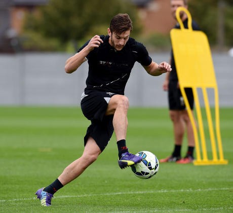 Lallana Bakal Lakoni Debut di Laga Lawan Spurs