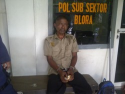 Pria Berseragam Deplu Coba Bunuh diri di Stasiun Sudirman