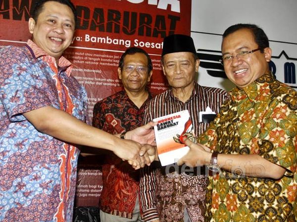 Politisi Golkar Kritik Kepemimpinan SBY Lewat Buku