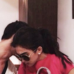 Syahrini Pamer Foto Kekasihnya di Instagram?