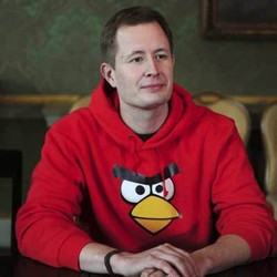 Bos Angry Birds Tinggalkan Sarang