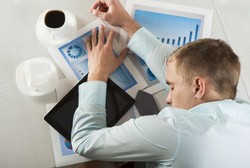 Sering Pusing dan Ngantuk di Kantor? Jangan Ngopi, Lakukan 5 Tips Ini