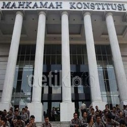 Pemerintah dan Pengusaha Tambang Bertarung di MK Soal Larangan Ekspor
