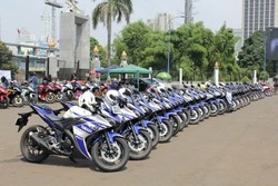 Yamaha R25 Sapa Jakarta