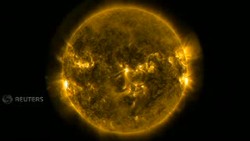 NASA Rekam Ledakan Dahsyat di Permukaan Matahari