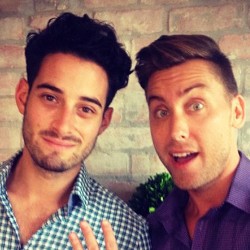 Setahun Tunangan, Lance Bass Eks N Sync Beri Cincin untuk Pasangan Gay-nya