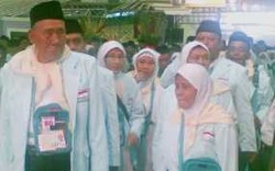 Alami Dehidrasi, Puluhan Jamaah Haji RI Dirawat di Klinik Bandara Jeddah