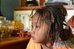 Asli Indonesia! Ruwatan Anak Gimbal di Dieng