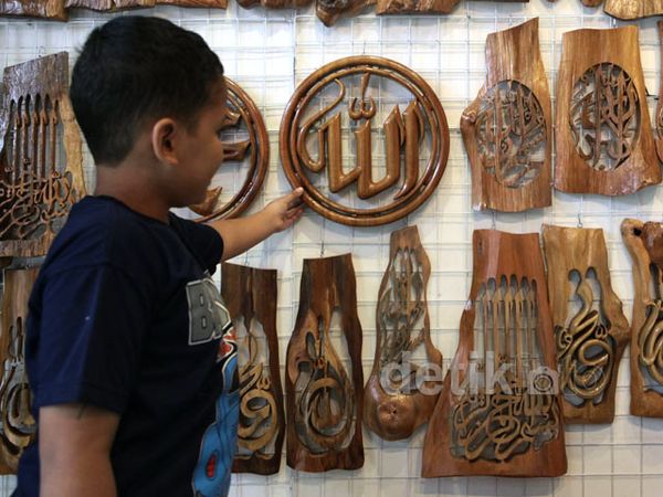 Pameran Produk Unggulan Jawa Timur