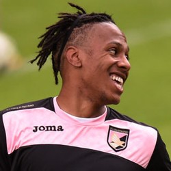 Hull Gaet Abel Hernandez, Spurs Rekrut Stambouli
