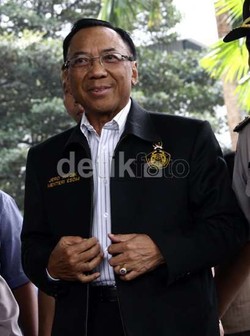 PD: Jadi Tersangka, Jero Wacik Harus Mengundurkan Diri dari Partai