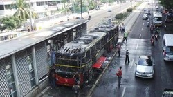 Ini Hasil Penyelidikan Sementara Soal TransJ yang Terbakar di Al-Azhar