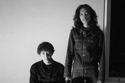 Duo Folk Mistik Yogya, Rabu, Meluncurkan Video Musik Semayam