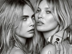 Cara Delevingne dan Kate Moss Seksi di Iklan Parfum
