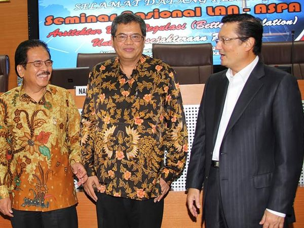 Seminar Arsitektur Baru Regulasi