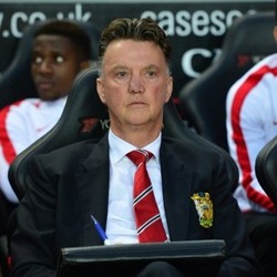 Van Gaal Tak Menyesal Tolak Spurs untuk MU