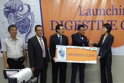 Permudah Pasien, RS Siloam Kebon Jeruk Resmikan Klinik Khusus Pencernaan