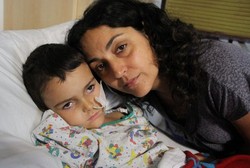 Bawa Anak Sekarat Pergi dari Rumah Sakit, Pasangan Ini Diburu Polisi