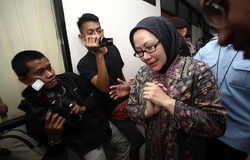 Golkar Rapatkan Status Keanggotaan Atut Minggu Depan