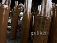 Usaha Pengrajin Bambu Butuh Dukungan