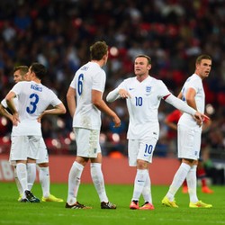 Rooney Nilai Inggris Bisa Tampil Lebih Baik