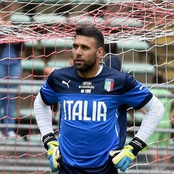 Lawan Belanda, Conte Bakal Mainkan Sirigu