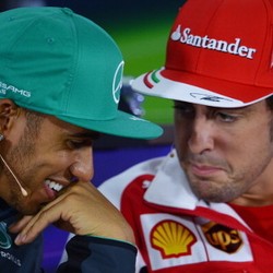 Alonso Sebut Hamilton Driver Terbaik, tapi Bela Rosberg atas Insiden di Spa