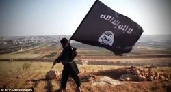 Serangan Udara Irak Tewaskan Ajudan Pemimpin ISIS