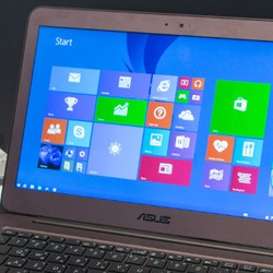 Asus UX305, Laptop Ringan Layar Super Tajam