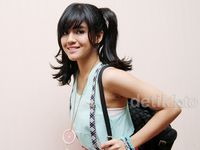 Imut-imut Putri Una