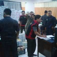 Kantor Dinas Pendapatan di Probolinggo Digeledah Kejari