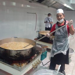 Melongok Dapur Raksasa Penyedia Makanan Jamaah Haji di Madinah