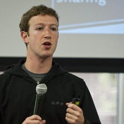 Bos Facebook: Setiap Orang Harus Melek Internet