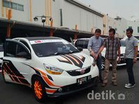 Kontes Modifikasi Daihatsu Sirion