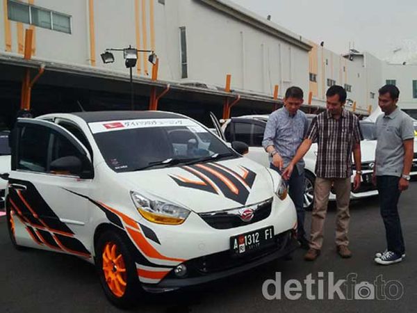 Kontes Modifikasi Daihatsu Sirion