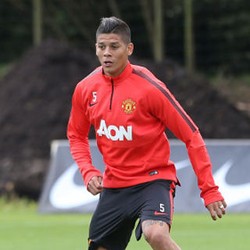 Rojo Tak Sabar Jalani Debut Bersama MU