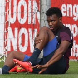 Cedera Paha, Sturridge Lewatkan Laga Inggris Lawan Swiss