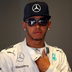 Hamilton Bakal Belajar dari Data Rosberg di Monza