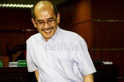 Faisal Basri: Pilkada Tak Langsung Nodai Reformasi