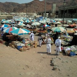 Ribuan Jamaah Haji Berziarah Napak Tilas Peninggalan Nabi Muhammad