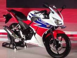 Honda Pasang Target Tinggi untuk CBR 150R